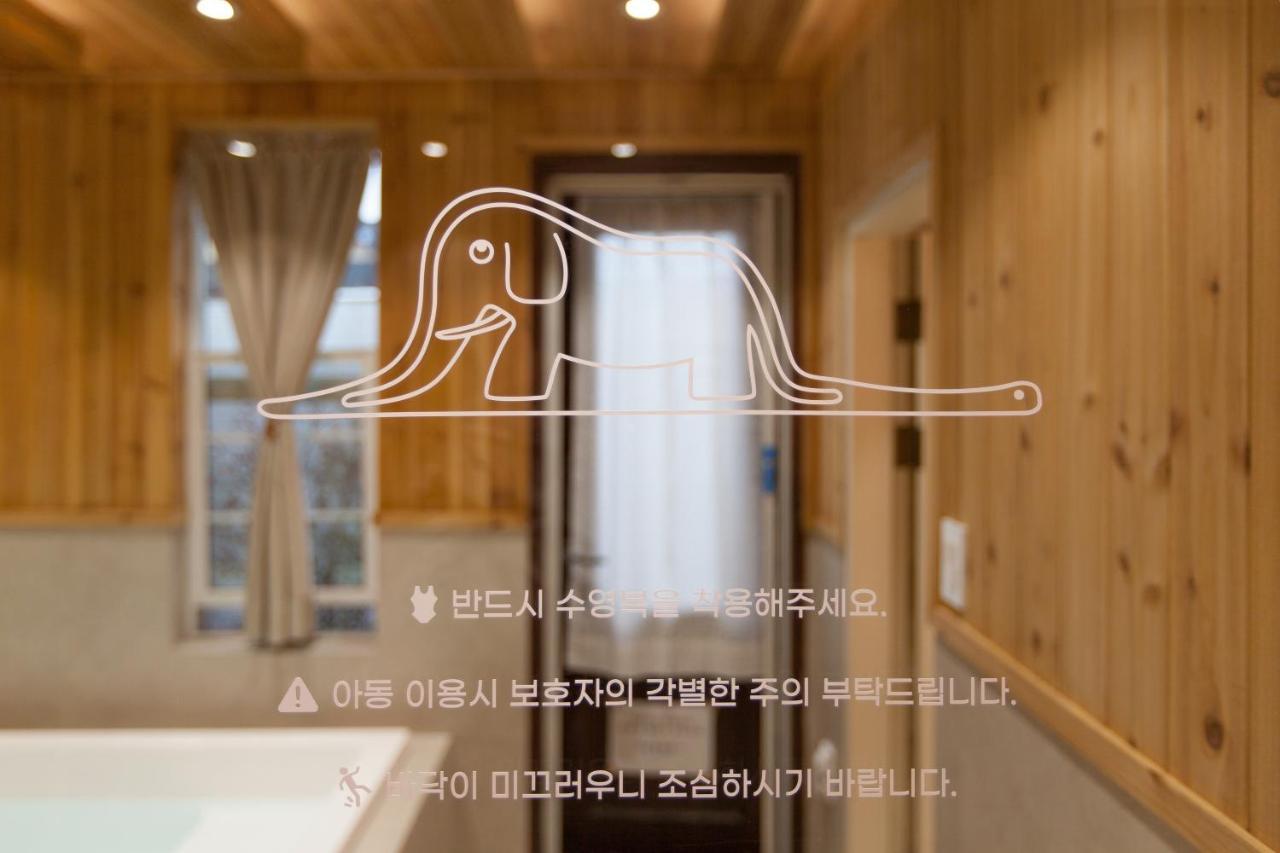 Jeonju Hanok Little Prince Exteriér fotografie